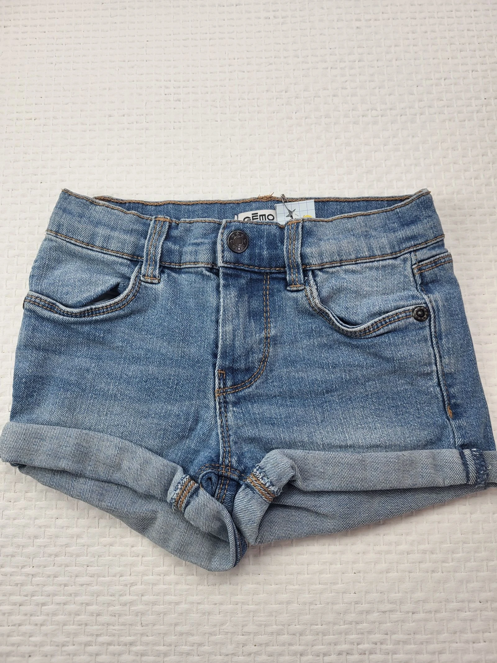 Short en jean bleu Gémo – 4 ans (104 cm) – Revers fixes